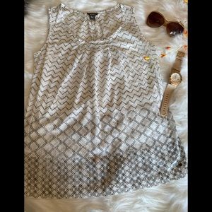EDDIE BAUER Sleeveless Top